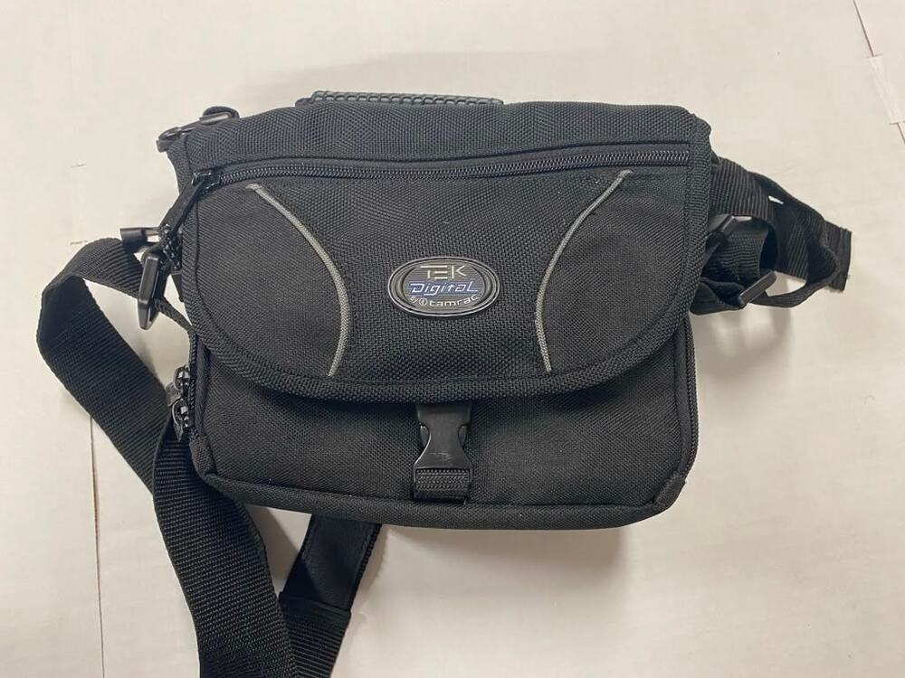 TEK Digital Tamrac Camera Bag Flash Cokin Filter Accessory Lot Pre Owned